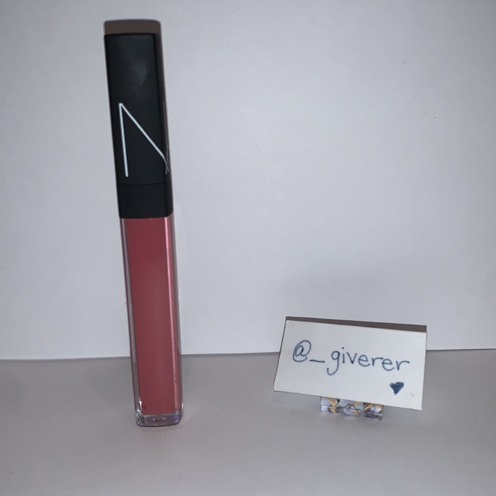 MYTHIC RED 💋 NARS LIP GLOSS NWOB